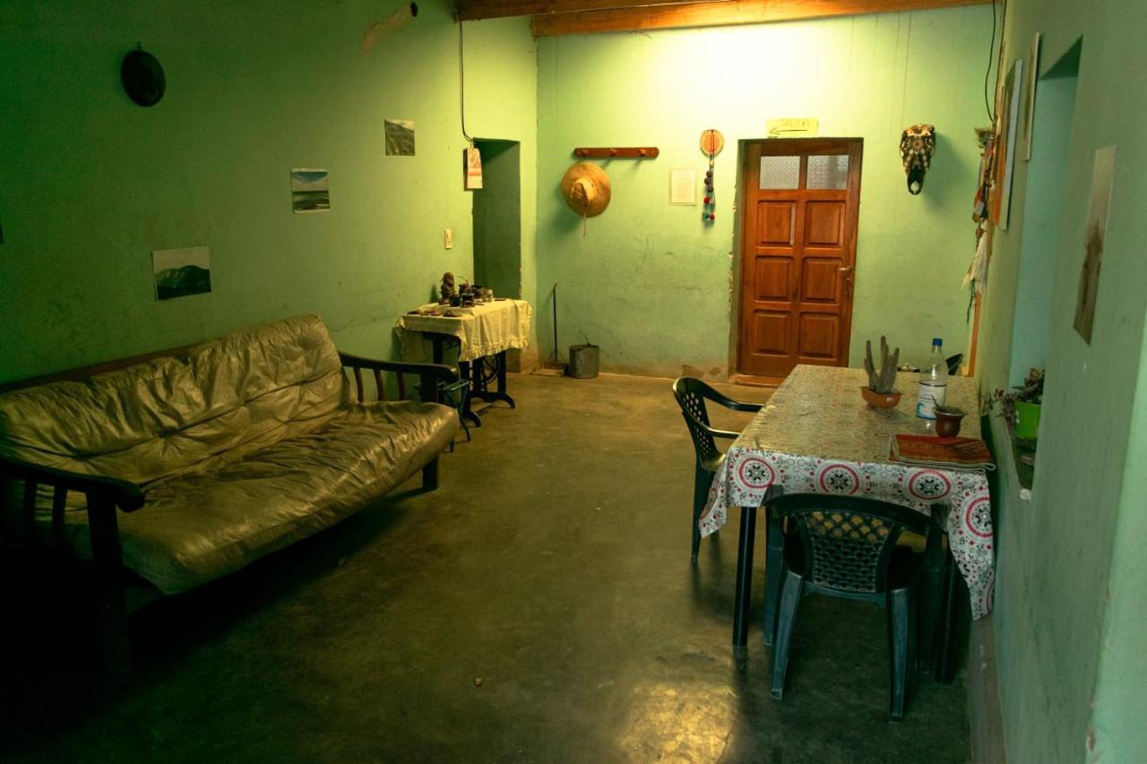 Acusi Hostel Camping ウマウアカ エクステリア 写真
